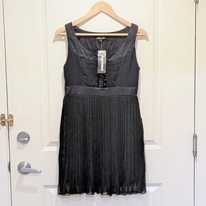 NWT Lovely Girl M Black Pleated Detail Button Front Mini Dress